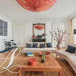 Philosophy, Luxury Apartment For 6 In Madeleine